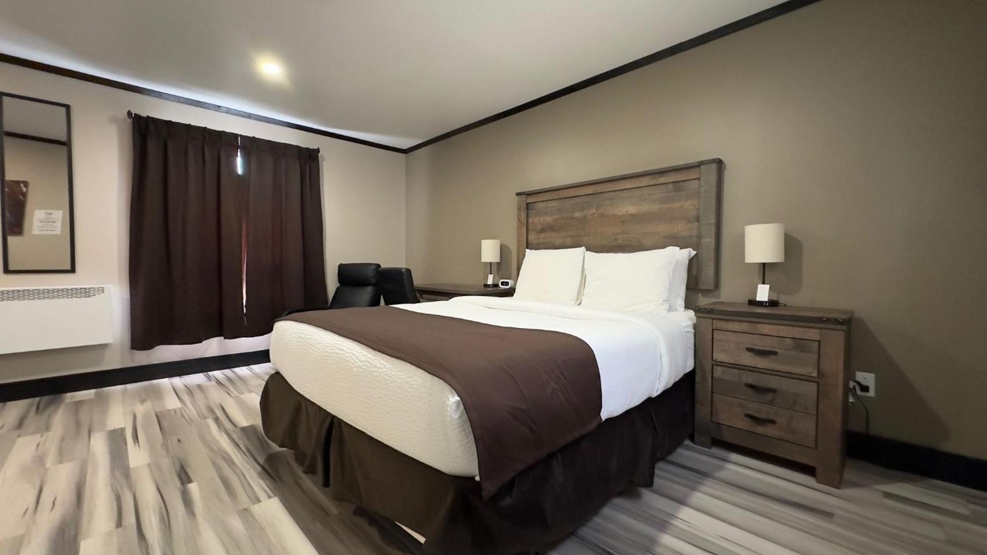 Motel 7 Inn & Suites Beresford Экстерьер фото